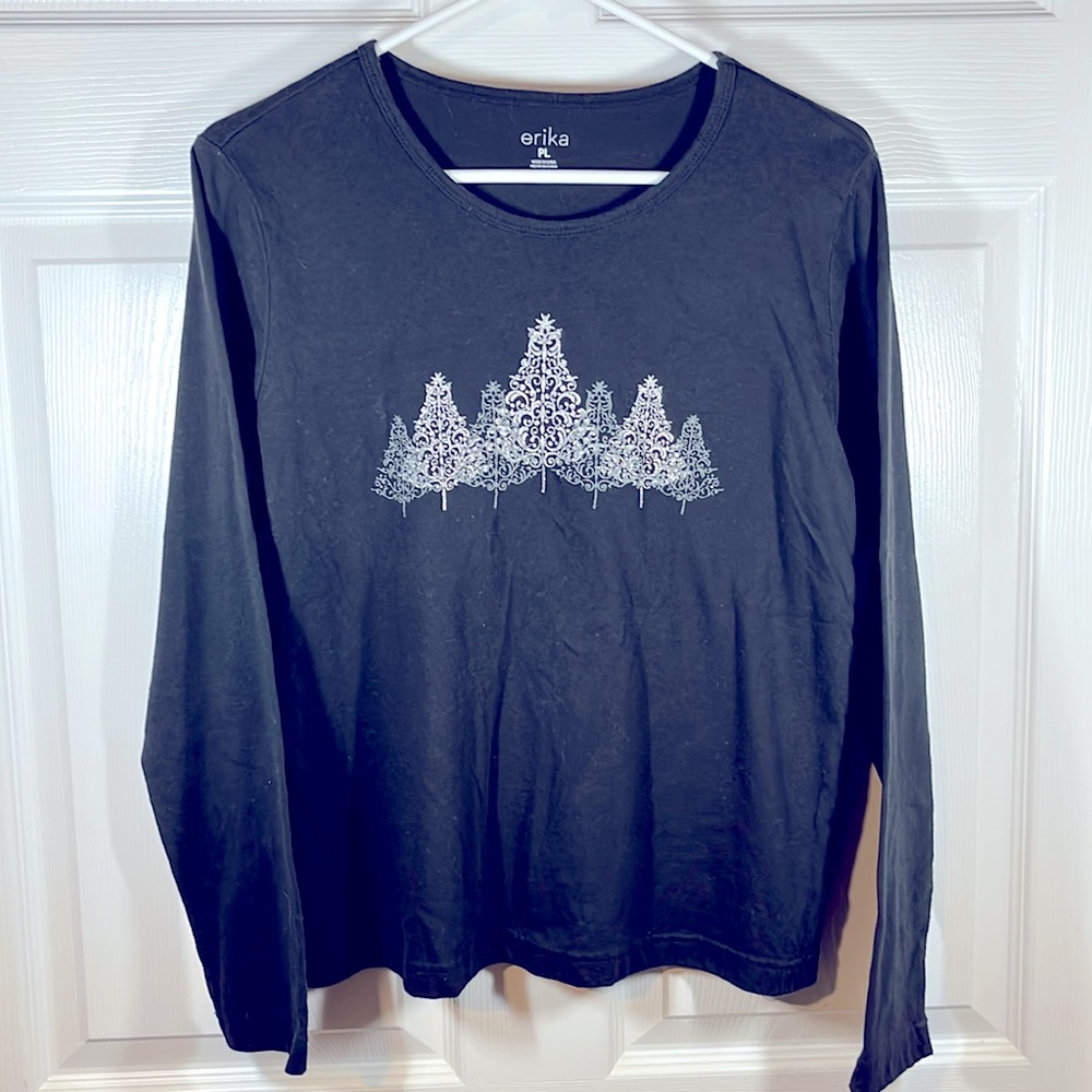 EXC Holiday Tee SHIRT Top Silver Christmas Trees Women’s Petite Large Pullover